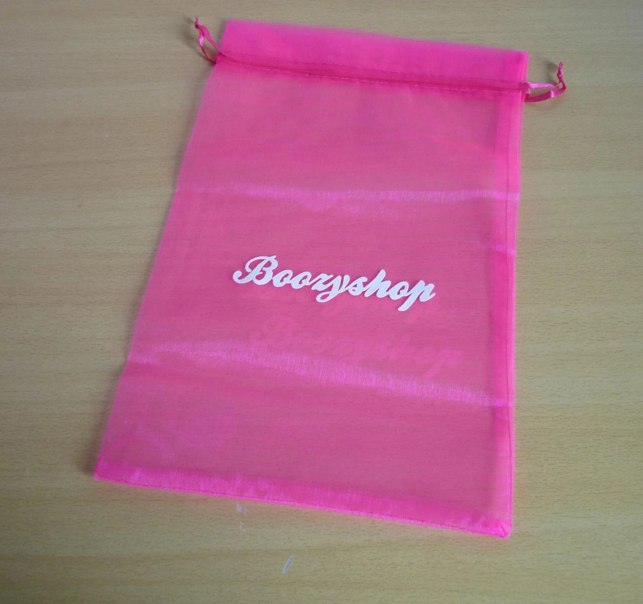 Set de 27 Bolsitas de organza rosa fucsia – photo 3